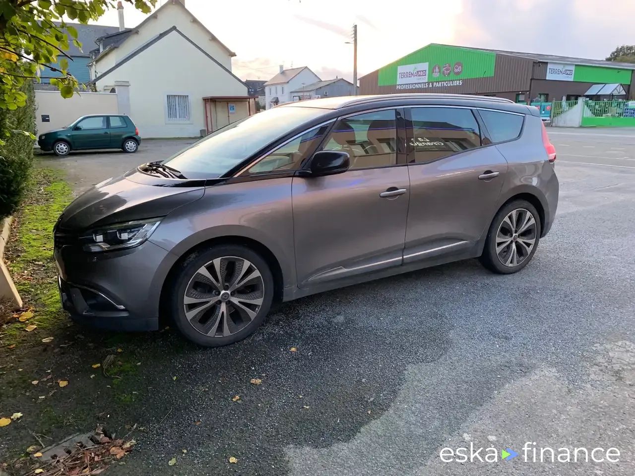 Lízing Osobná doprava Renault Grand Scenic 2018