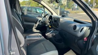 Leasing Le transport des passagers Citroën Berlingo 2015