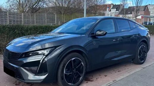 Peugeot 408 2023