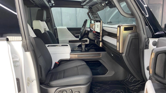 Lízing Kombi Hummer EV PICKUP 2023