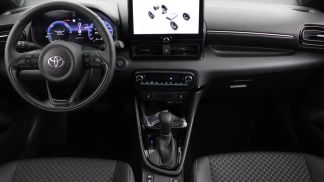 Lízing Hatchback Toyota Yaris 2024