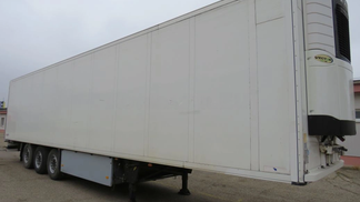 Lízing Náves CARRIER VECTOR 1850 2011