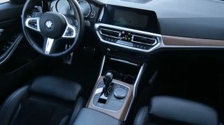 Lízing Sedan BMW 320 2019