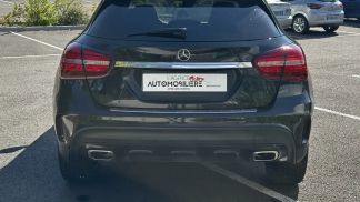 Hatchback MERCEDES GLA 180 2018