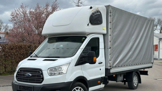 Specjalna ciężarówka Ford Transit 2017