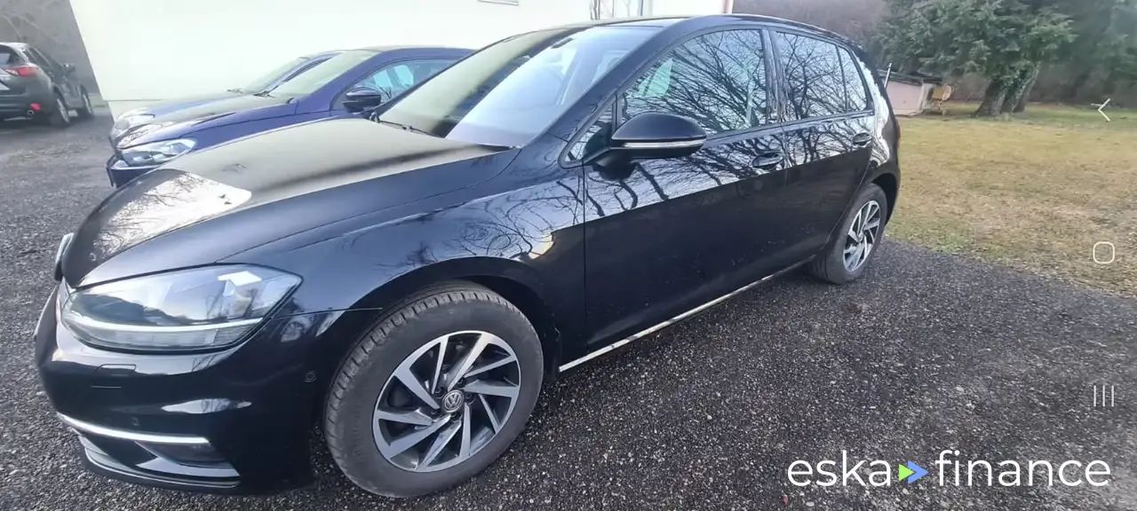 Lízing Hatchback Volkswagen Golf 2018