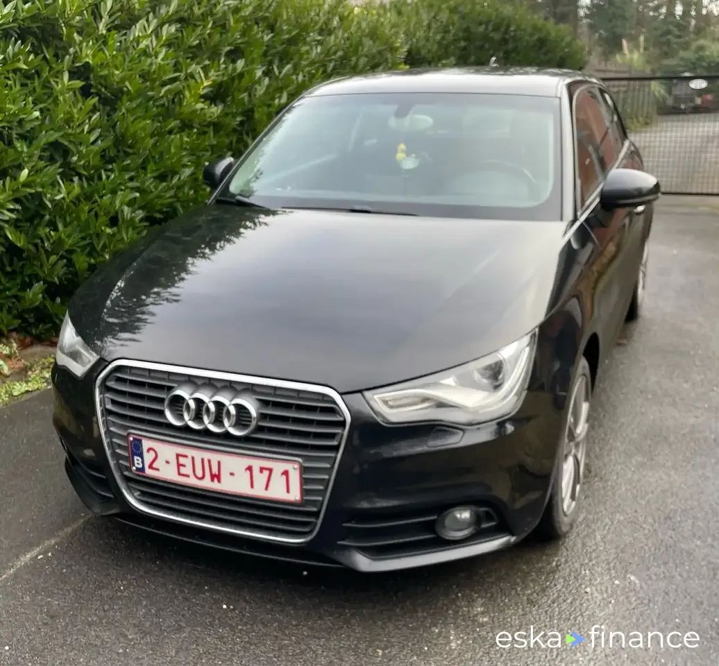 Lízing Hatchback Audi A1 2010