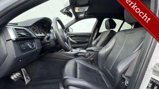 Lízing Sedan BMW 330 2016