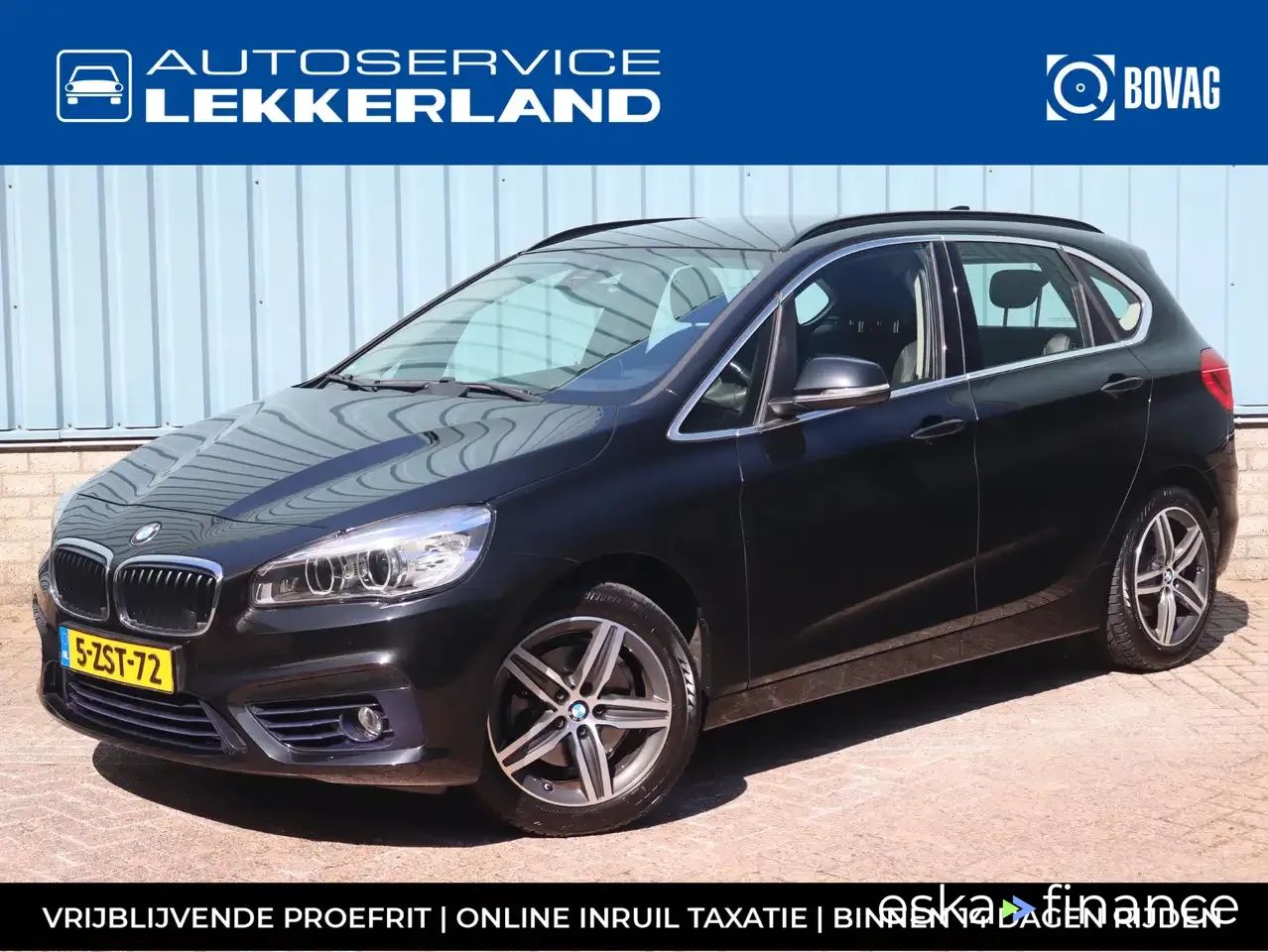 Lízing Hatchback BMW 220 2015