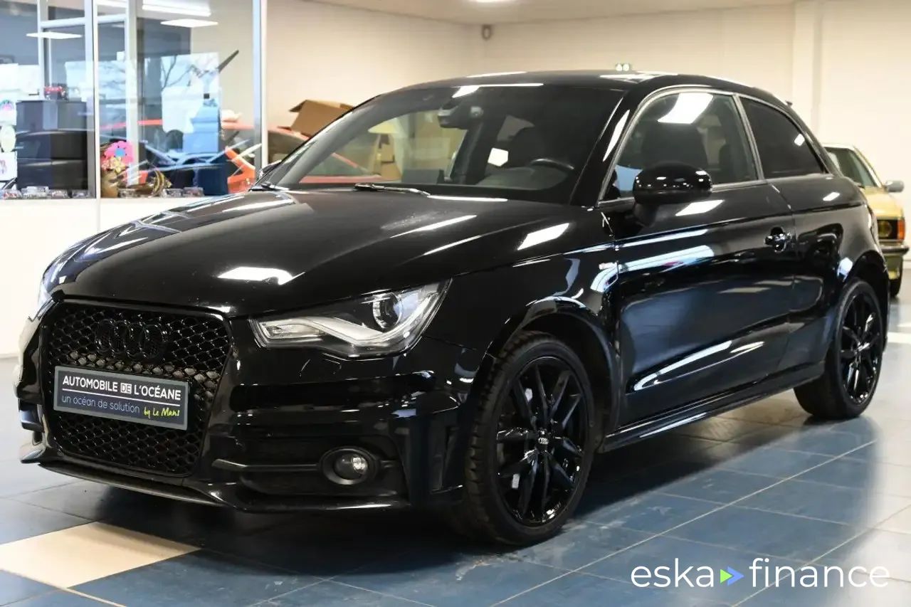 Lízing Sedan Audi A1 2011