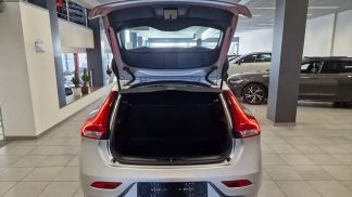 Leasing Hatchback Volvo V40 2017