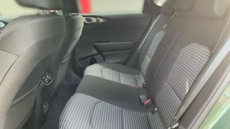 Lízing Sedan Kia CEED / CEE'D 2025