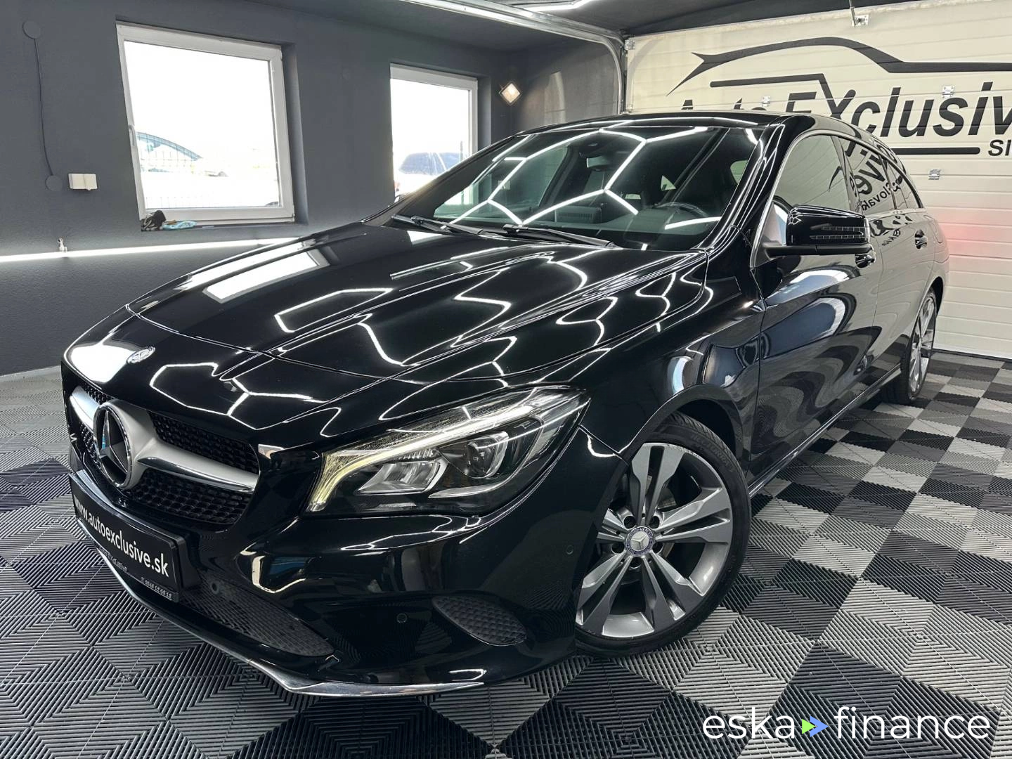 Lízing Kombi MERCEDES CLA 2017