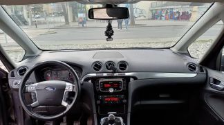 Lízing Hatchback Ford Galaxy 2012