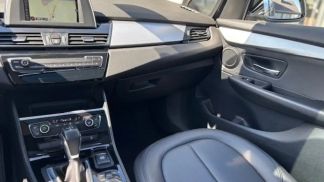 Lízing Hatchback BMW 218 2015