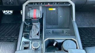 Finansowanie SUV Toyota Tundra 2022
