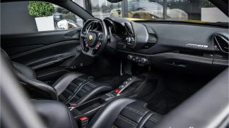 Leasing Coupe Ferrari 488 2016
