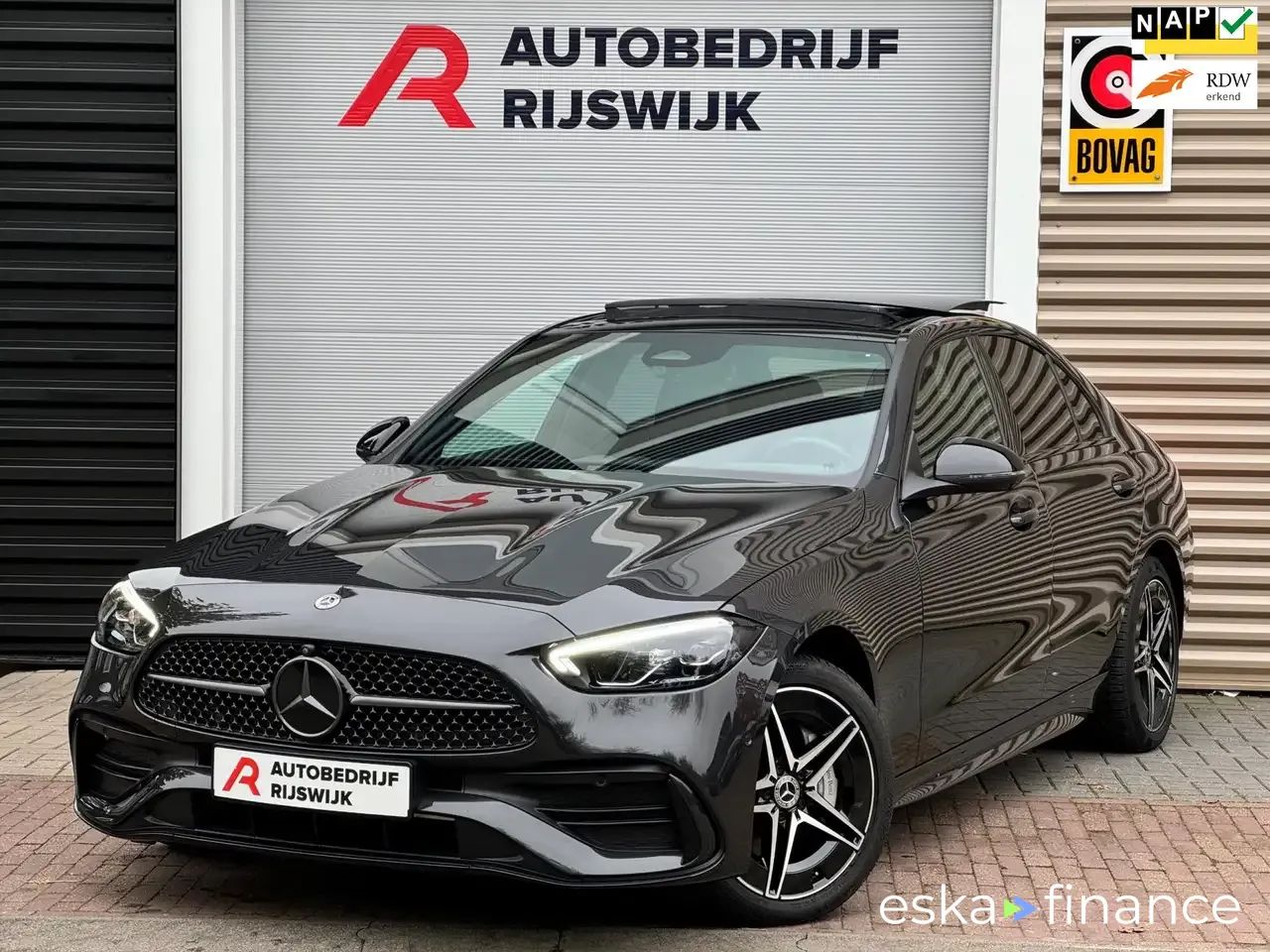 Leasing Sedan MERCEDES C 300 2023