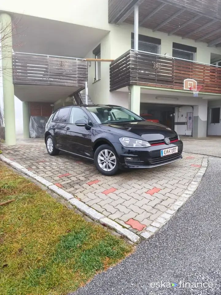 Lízing Sedan Volkswagen Golf 2015