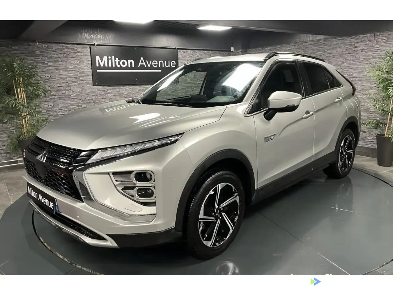 Leasing SUV Mitsubishi Eclipse Cross 2022