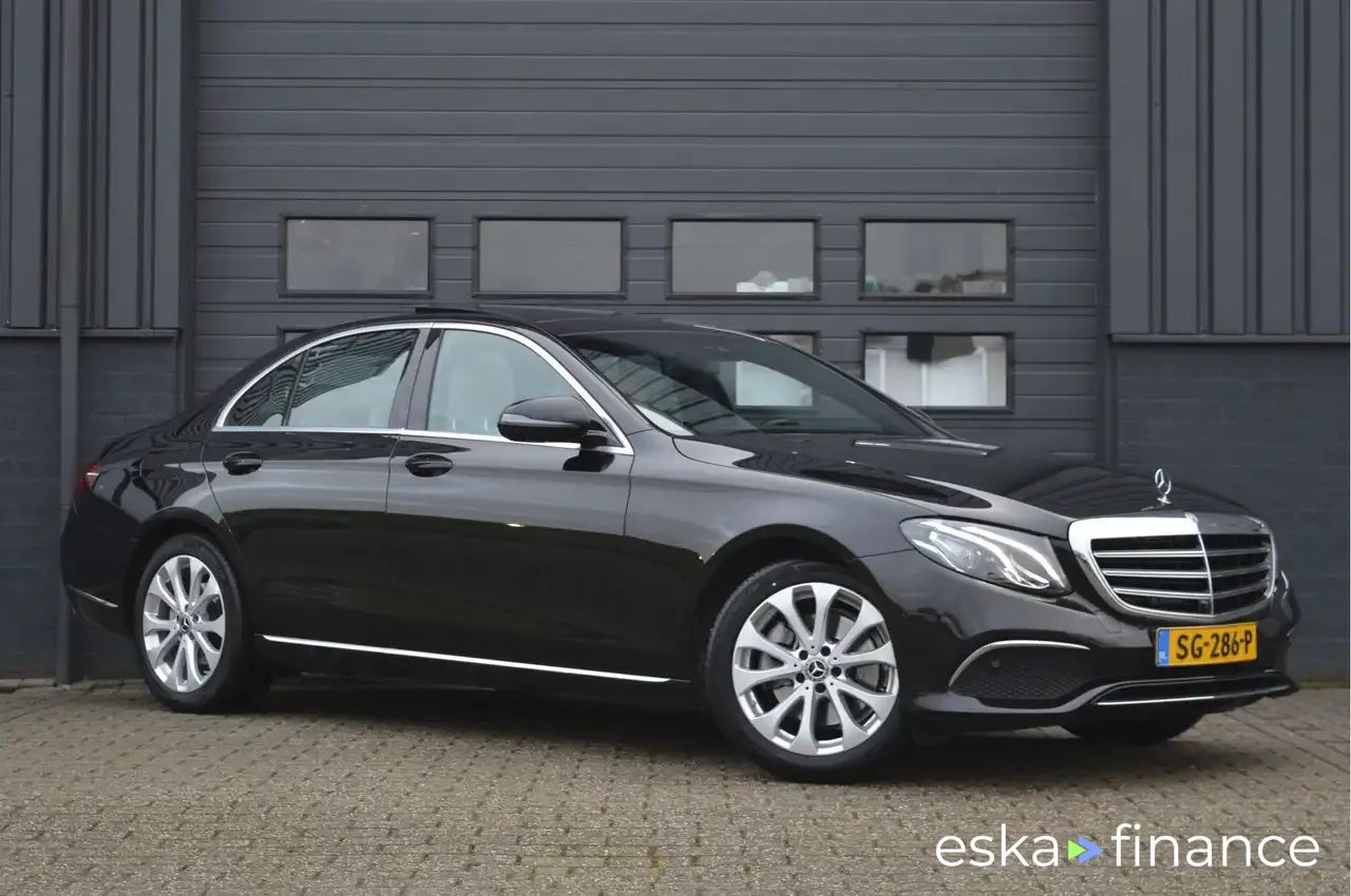 Leasing Sedan MERCEDES E 200 2018