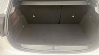 Leasing Sedan Peugeot 208 2023