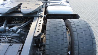 Leasing Tractor unit MERCEDES 1842 2019