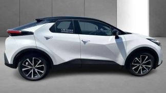 Lízing Sedan Toyota C-HR 2024