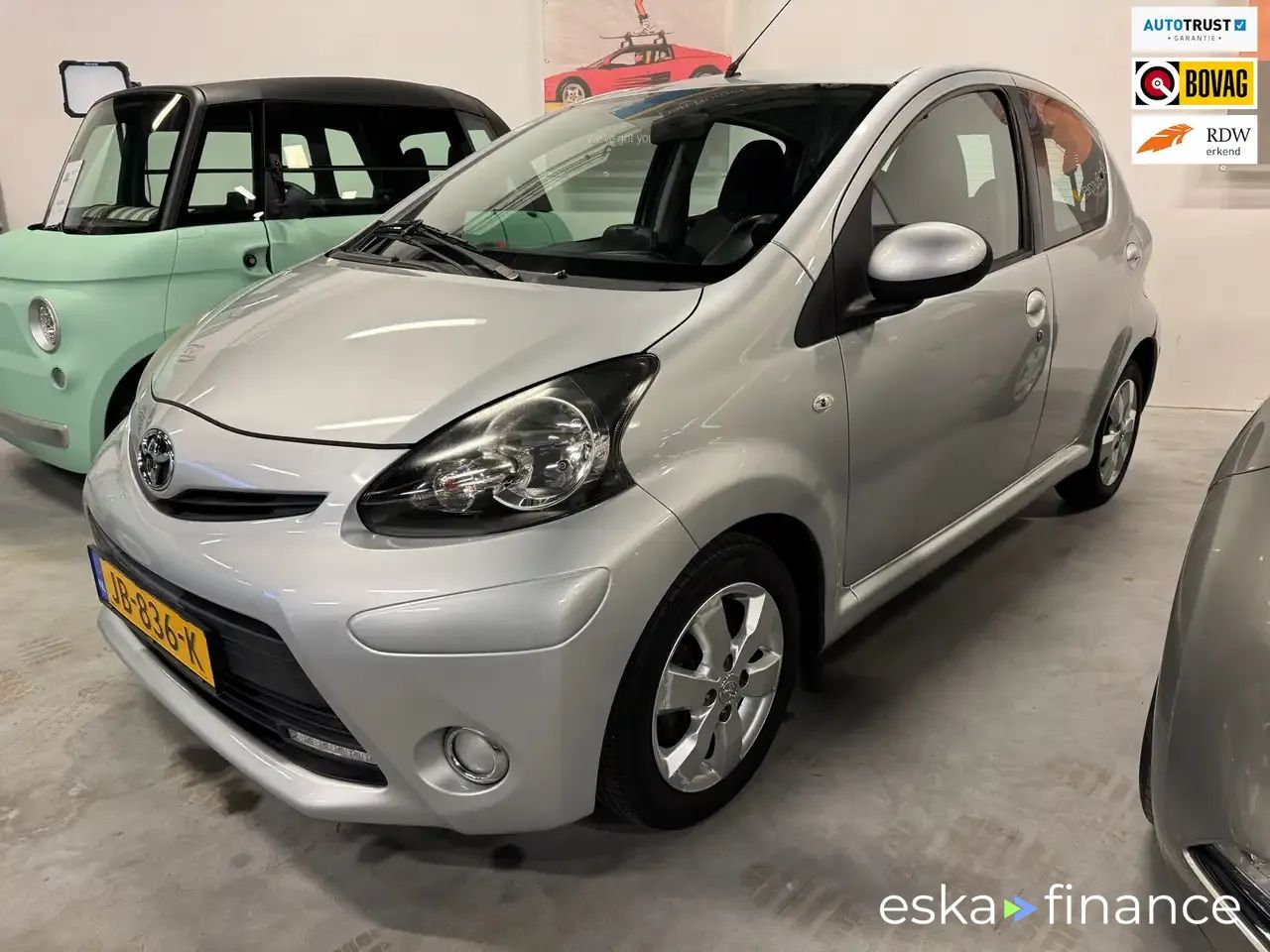 Leasing Hatchback Toyota AYGO 2014