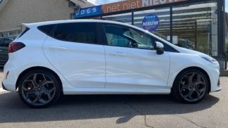 Leasing Hatchback Ford Fiesta 2022