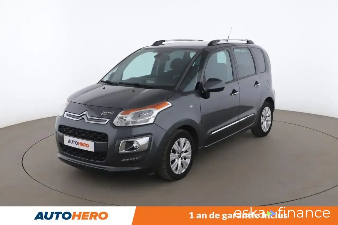 Lízing Hatchback Citroën C3 Picasso 2015