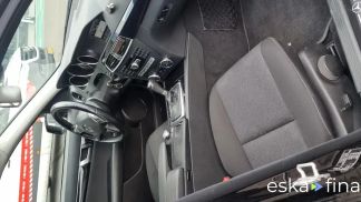 Lízing Sedan MERCEDES C 180 2013