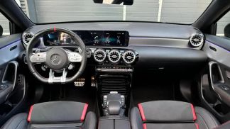 Lízing Sedan MERCEDES A 35 AMG 2020