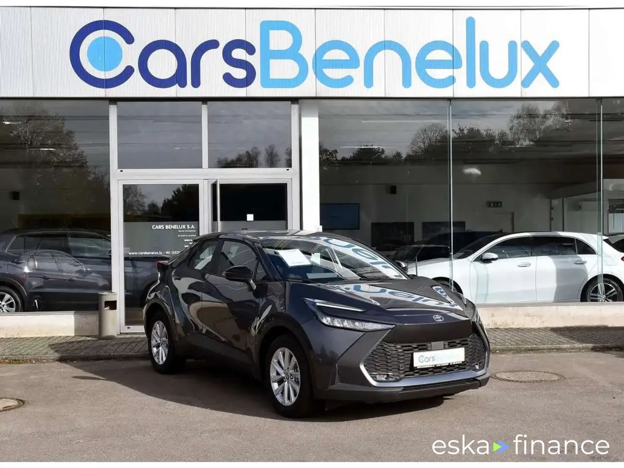 Leasing SUV Toyota C-HR 2024