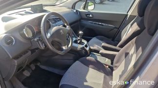 Lízing Hatchback Peugeot 5008 2016