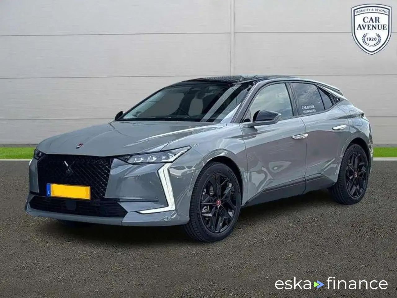 Lízing Sedan DS Automobiles DS 4 2023