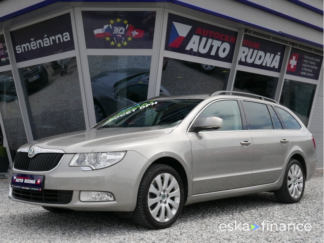 Leasing Wagon Skoda Superb 2011