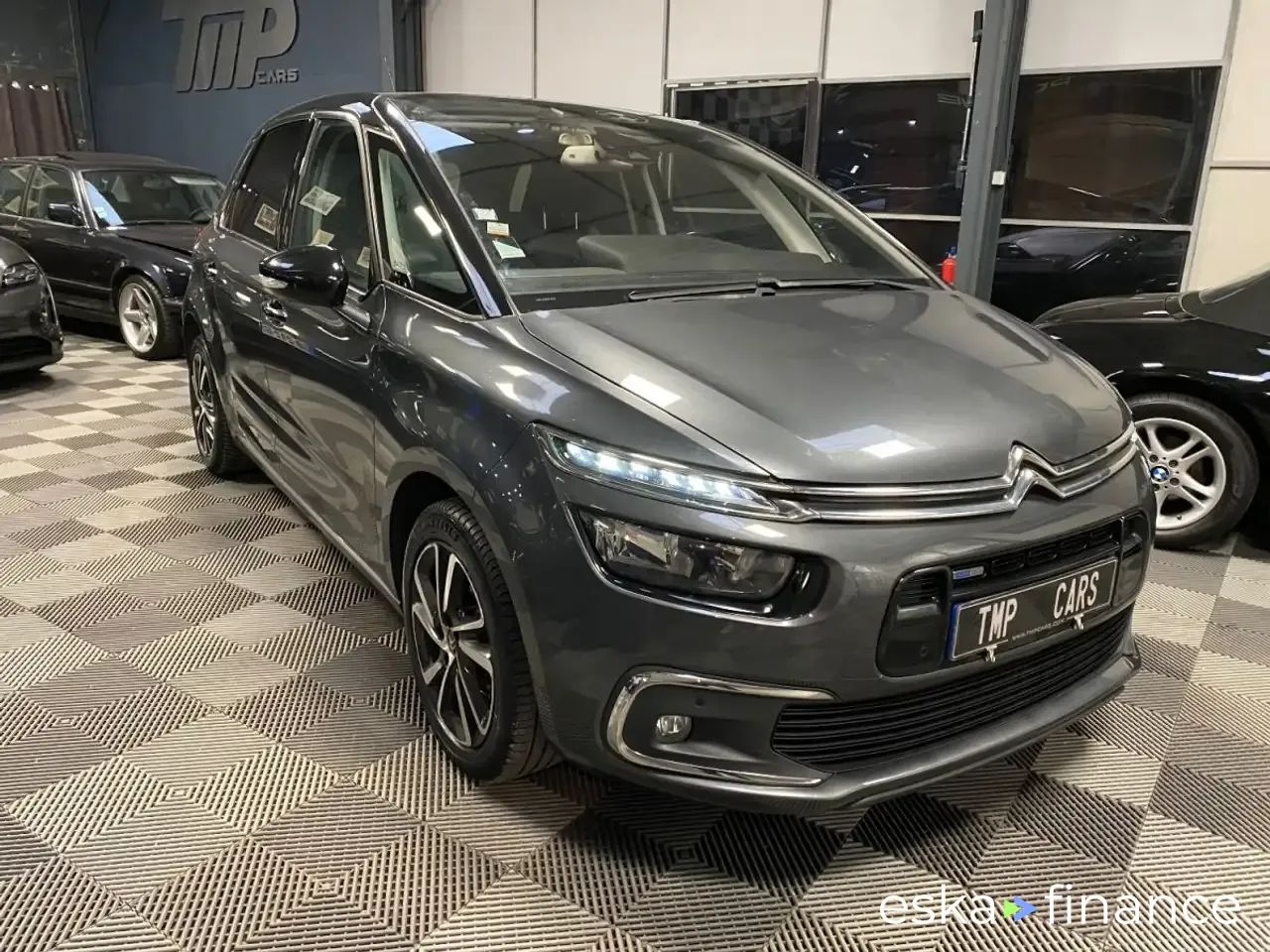 Lízing Hatchback Citroën C4 Picasso 2016