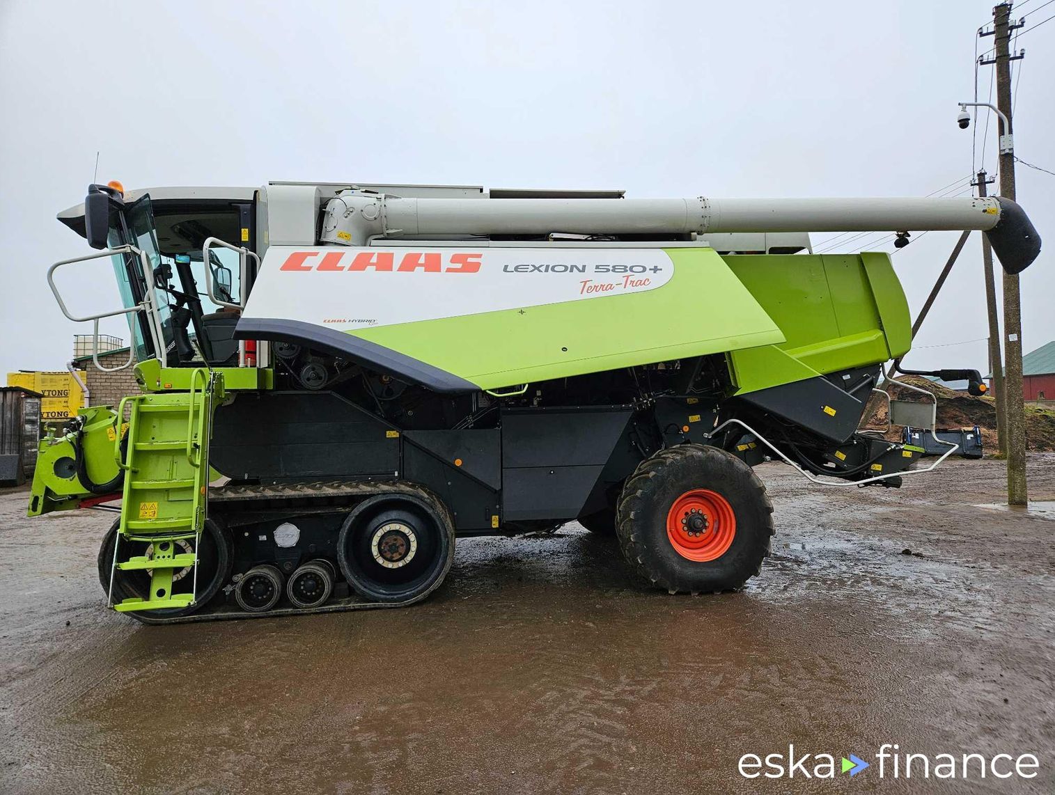 Leasing Combine grain harvester Claas Lexion 580TT 2010