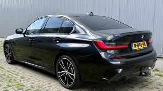 Lízing Sedan BMW 320 2021