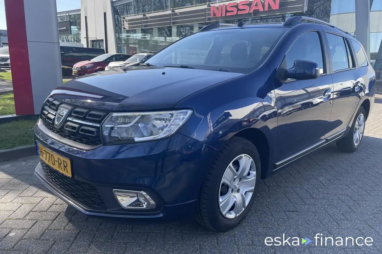 Financování Hatchback Dacia Logan 2020