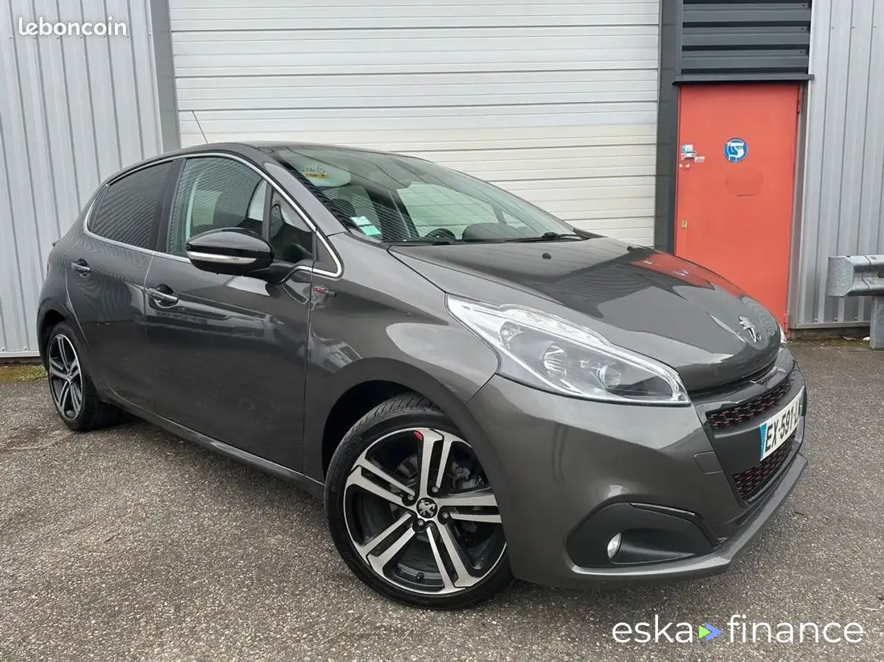 Leasing Hatchback Peugeot 208 2018