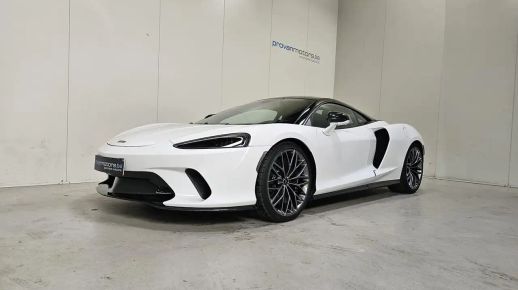 McLaren GT 2021
