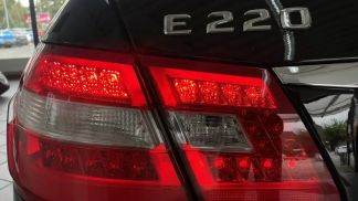 Lízing Sedan MERCEDES E 220 2010