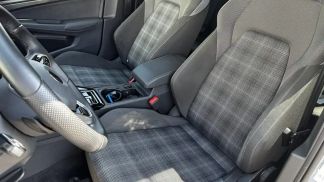 Leasing Sedan Volkswagen Golf 2023