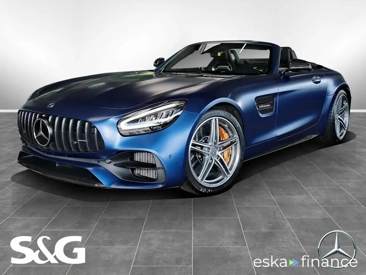 Lízing Kabriolet MERCEDES AMG GT 2021