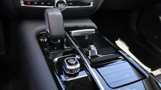 Lízing Sedan Volvo S60 2024