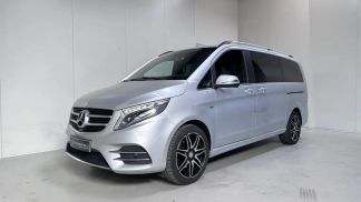Financování Hatchback MERCEDES V 250 2018