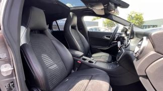 Lízing Sedan MERCEDES CLA 180 2016