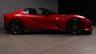 Leasing Convertible Ferrari 812 2024